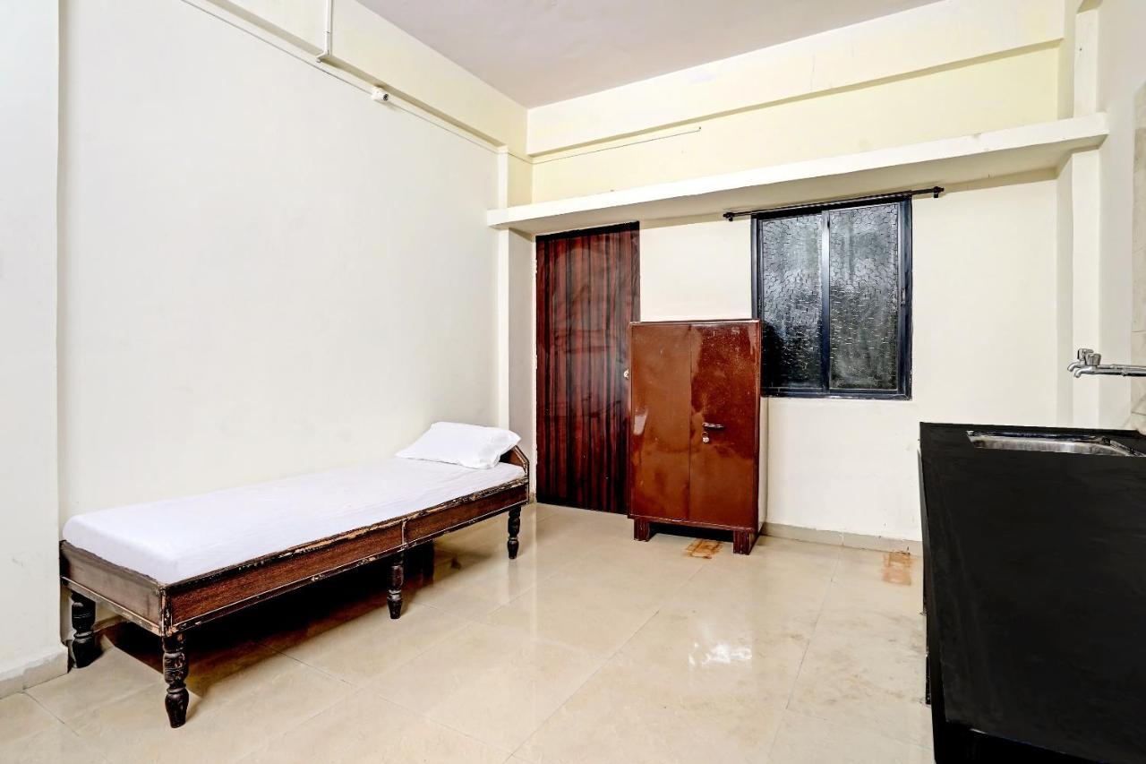 Amba Executive An Apartment Hotel Mundhva Dış mekan fotoğraf