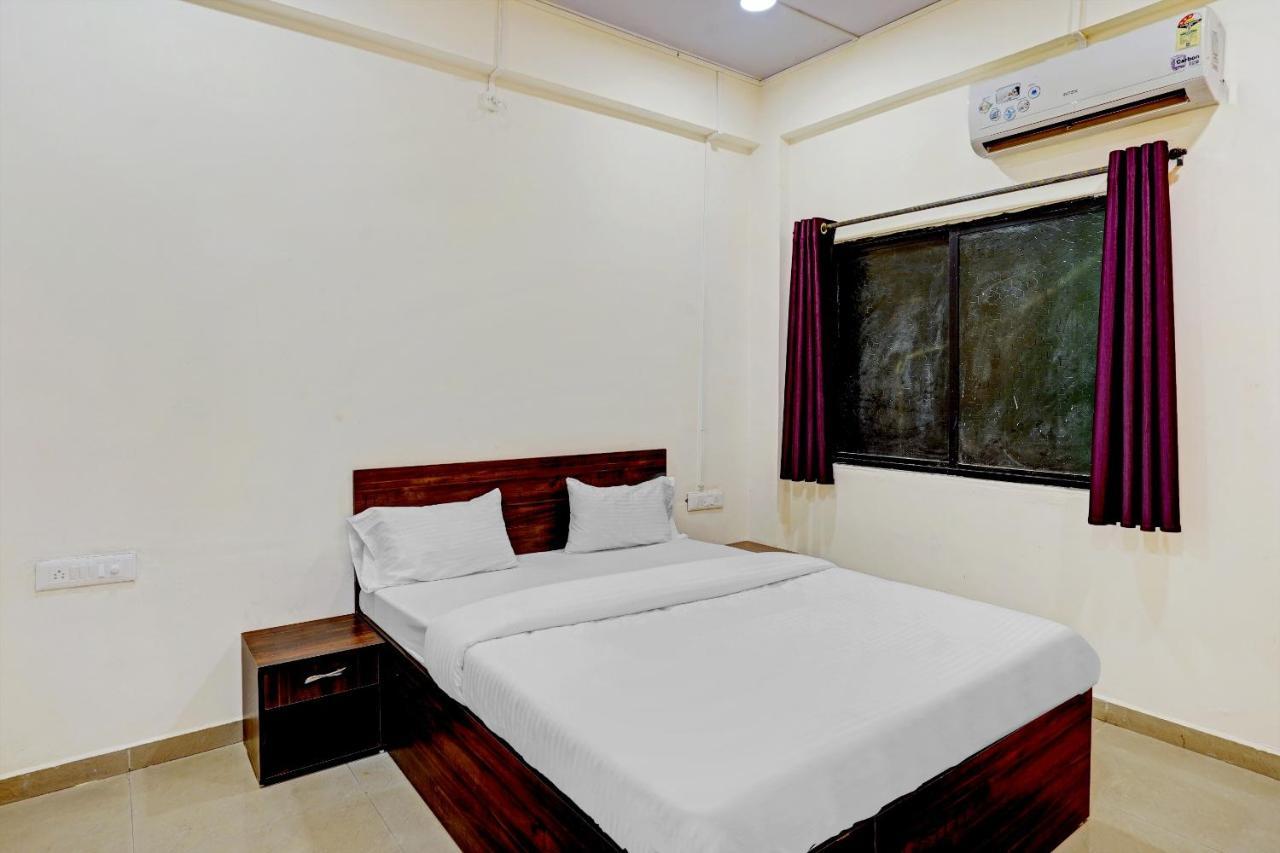 Amba Executive An Apartment Hotel Mundhva Dış mekan fotoğraf